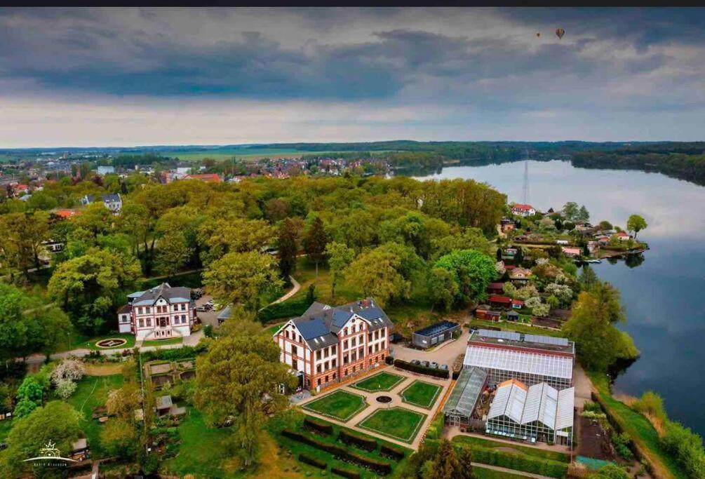 Ferienwohnung Lavendel Waren  Buitenkant foto